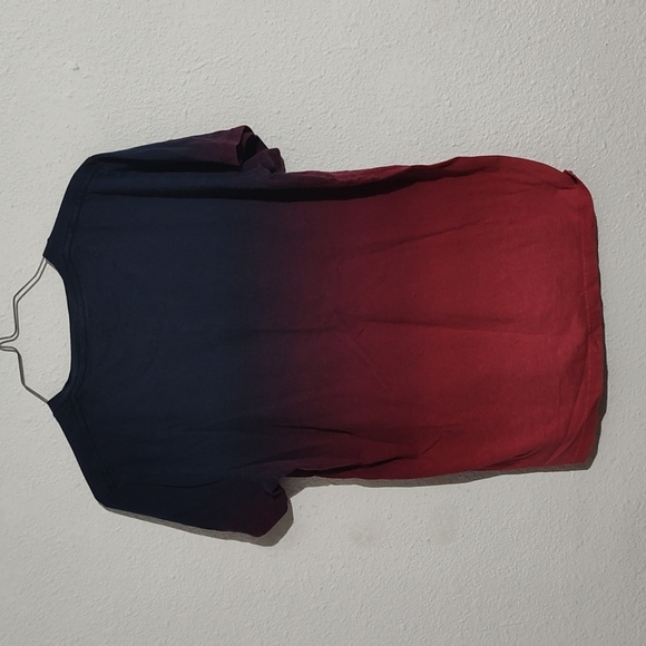 Small Hollister T shirt - Picture 4 of 4